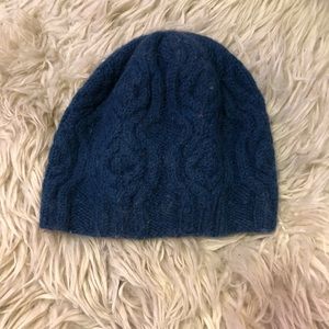 Cableknit hat